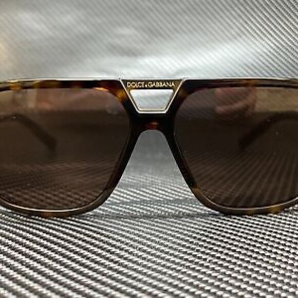 Sunglasses - Picture 3 of 11